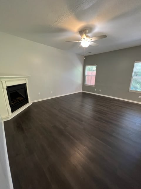 Building Photo - 696 Wilke Pl