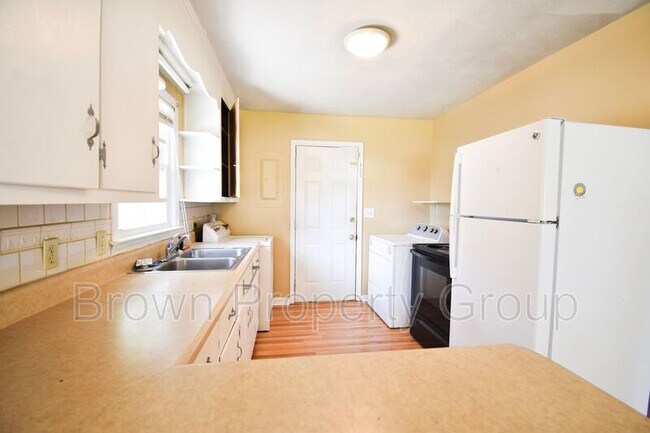 Building Photo - 7517 Kisco Dr