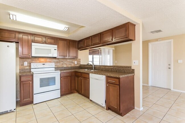 Foto del edificio - 3902 Star Island Dr