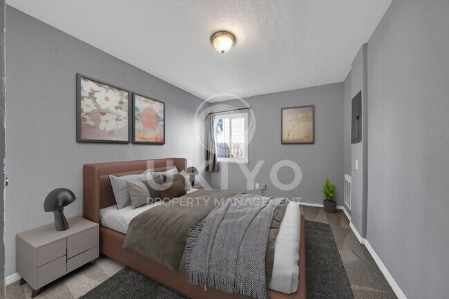 Building Photo - 629 55th St