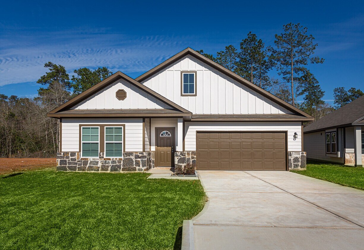 Foto principal - 2336 Cedar Pl Dr