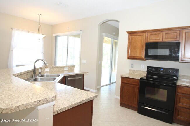 Foto del edificio - 507 Haleybury St SW