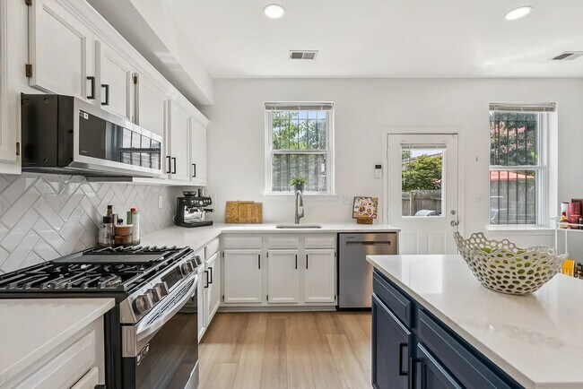 Foto del edificio - 1937 4th St NW
