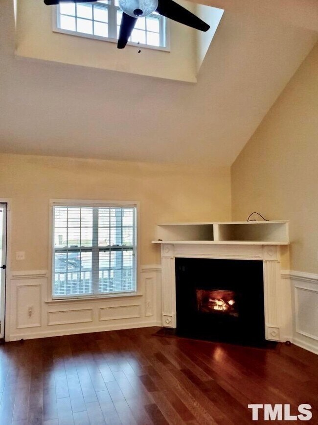 Building Photo - 29 Moss Creek Dr