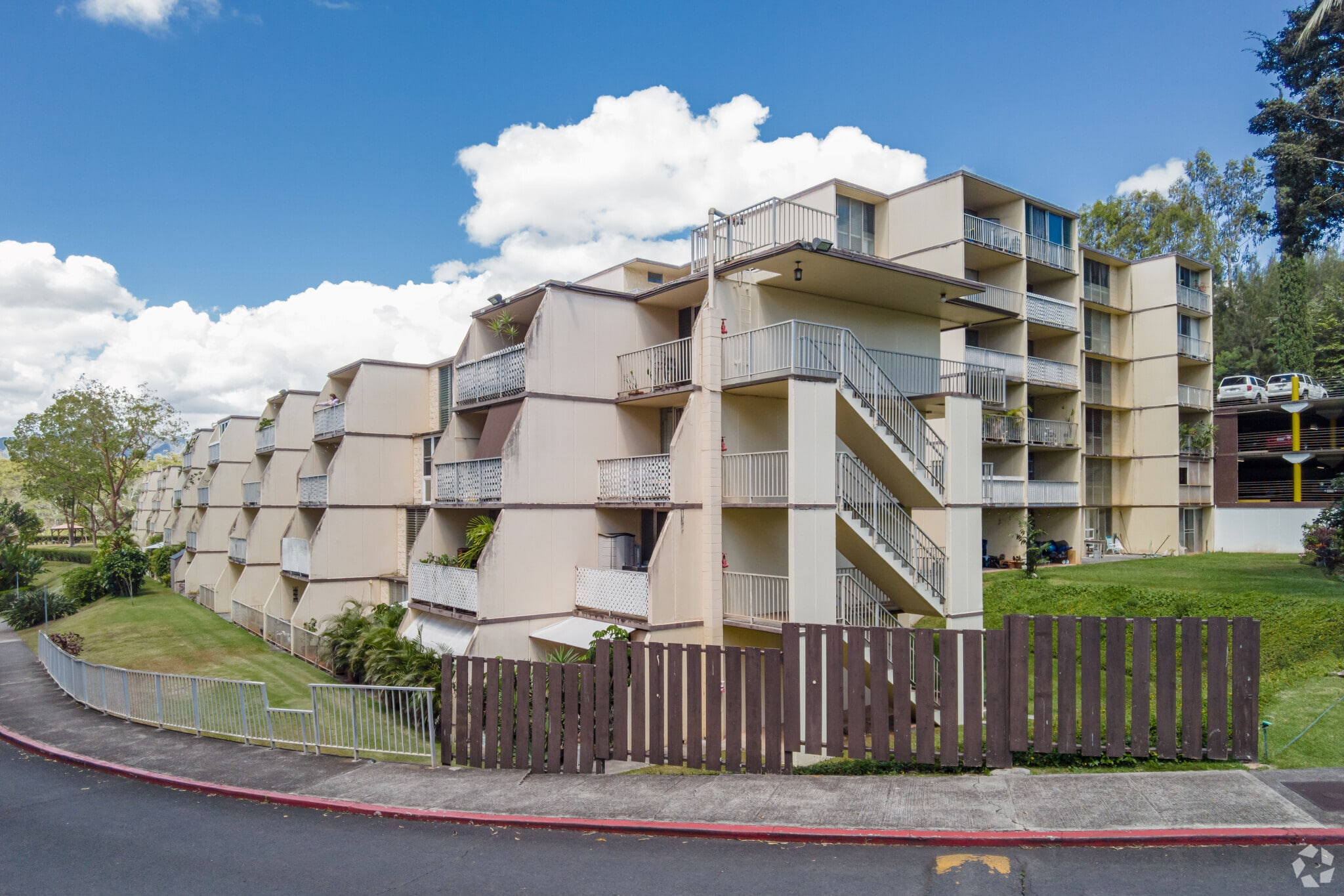 Ridgecrest Melemanu Woodlands