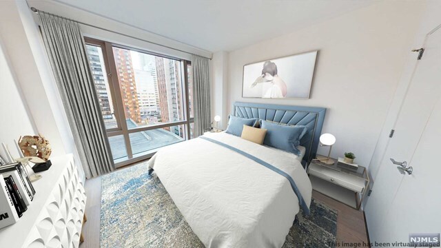 Foto del edificio - 75 Park Ln S