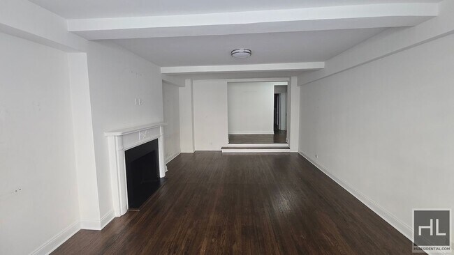 Foto del edificio - 5th AVE & 9th St spacious 1BR/1BA in High ...