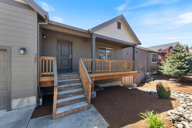 Foto del edificio - Spacious 4 bedroom home in Dayton