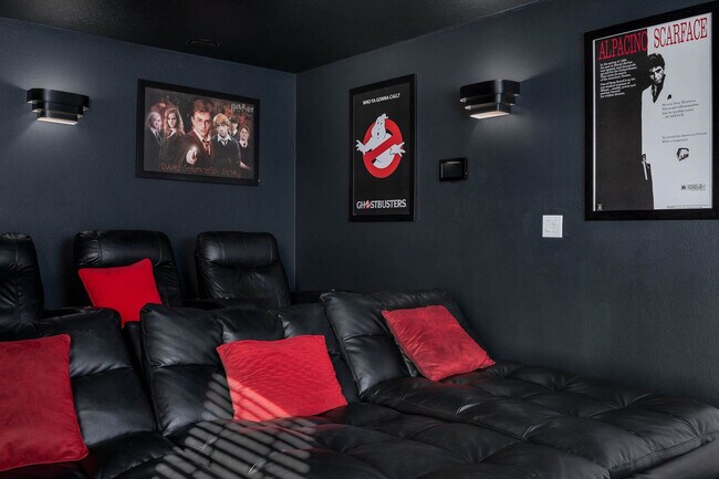 Foto del edificio - 9048 Sand Trap Dr