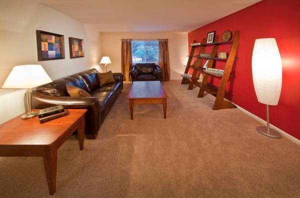 Primary Photo - 510 Lark Dr