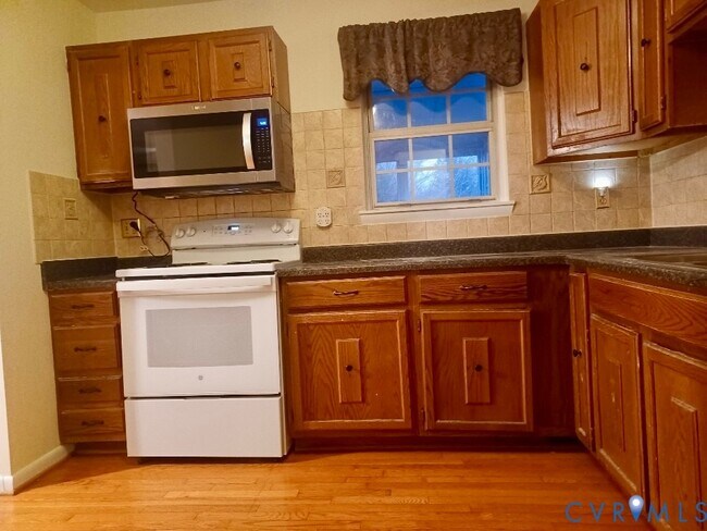 Foto del edificio - 13309 Nottingdale Dr