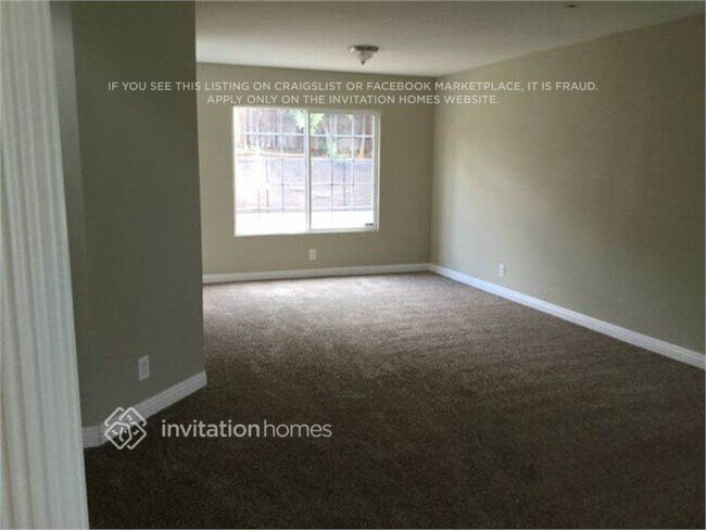 Building Photo - 10920 Fenton Rd