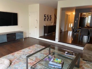 56 Canterbury Ln New Milford Nj 07646 Townhouse For Rent In New Milford Nj Apartments Com