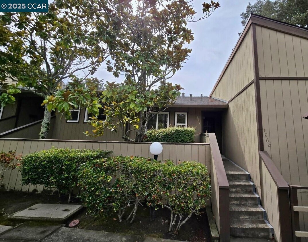 Foto principal - 1964 Ascot Dr