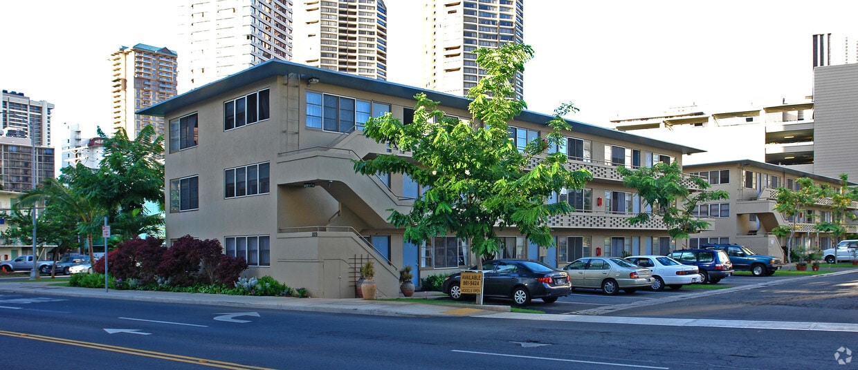 Primary Photo - Hawaiiana Gardens