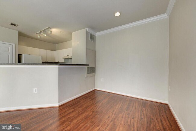 Foto del edificio - 11371 Aristotle Dr