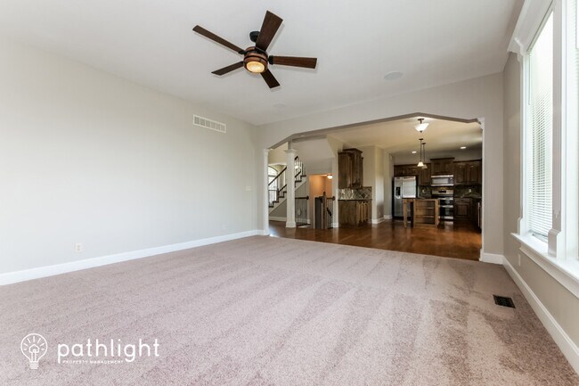 Foto del edificio - 305 Mulberry Drive