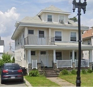 Primary Photo - 14 Beach St