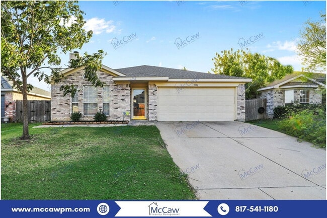 Building Photo - 1820 Overland St