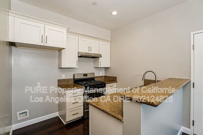 Foto del edificio - 11740 Vanowen St