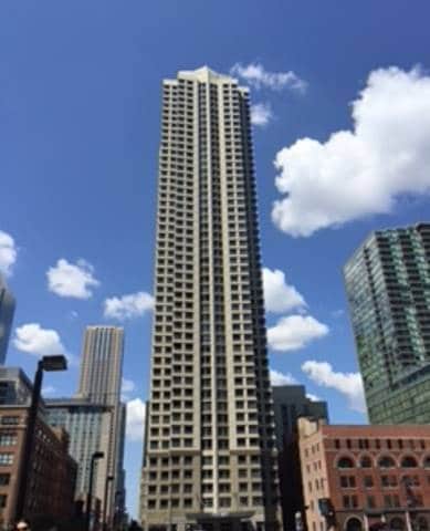 Primary Photo - 440 N Wabash Ave