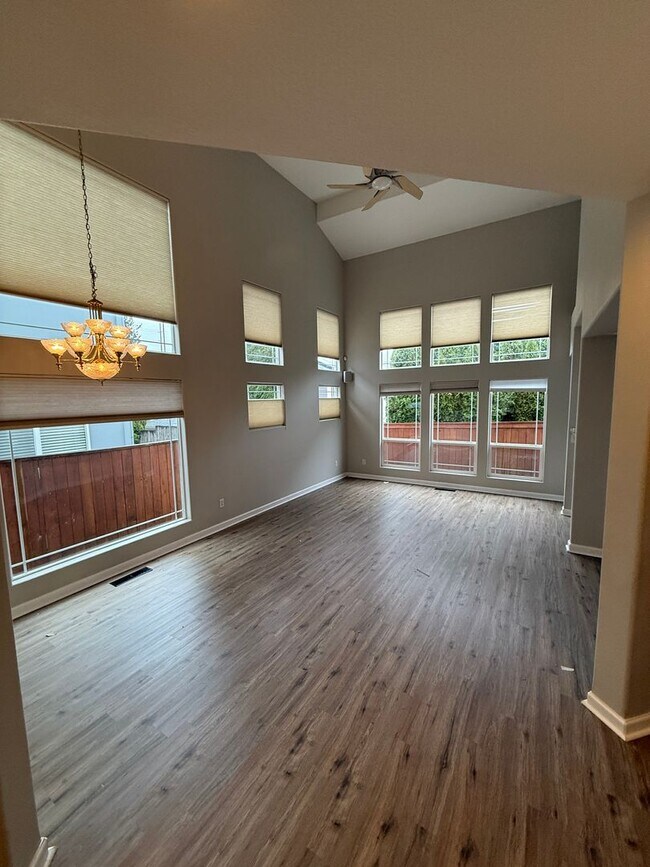 Foto del edificio - Felida Area - 3 bedroom, 2.5 bath