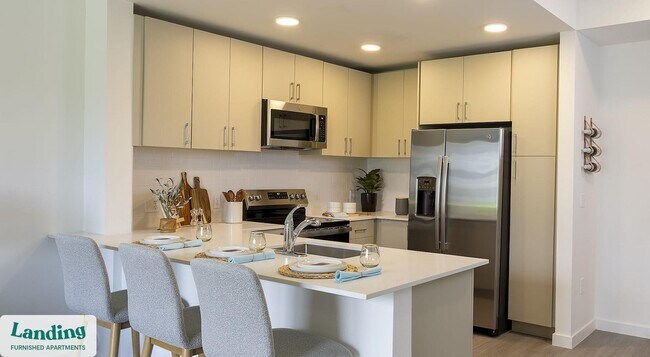 Foto del edificio - 7301 Lake Bank Lp