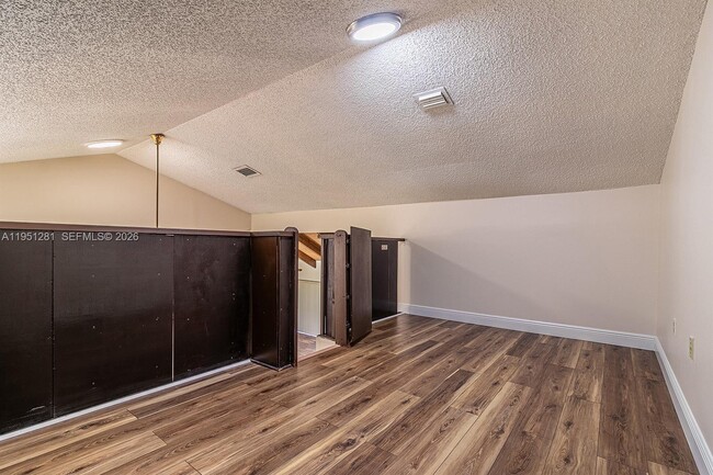 Foto del edificio - 7528 SW 95th Pl