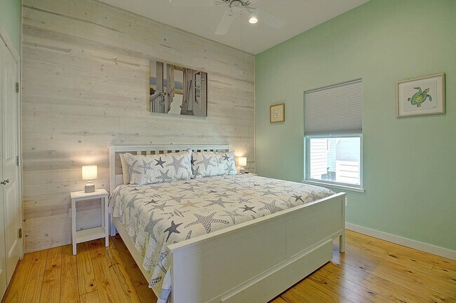 Foto del edificio - 1924 Eleventh Street-SI ID1023221P