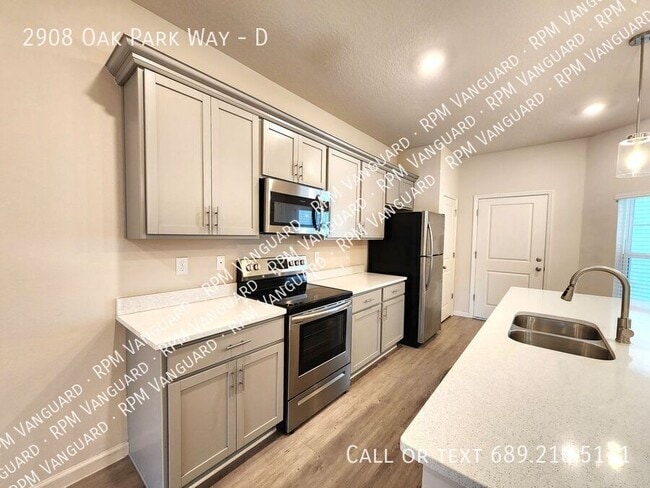 Photo - 2908 Oak Park Way House
