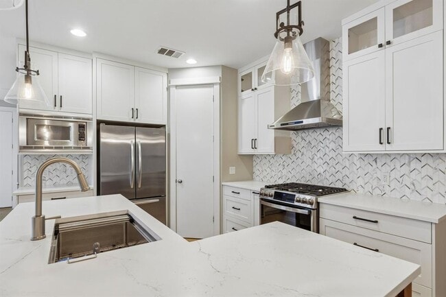 Building Photo - 3108 Corbin Ln