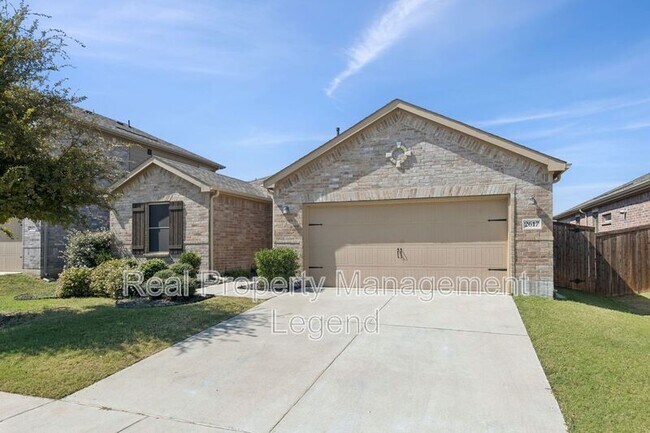 Foto del edificio - 2617 Warren Ln