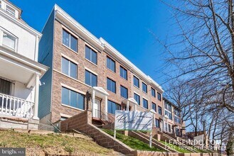 Building Photo - 4525 1/2 Georgia Ave NW