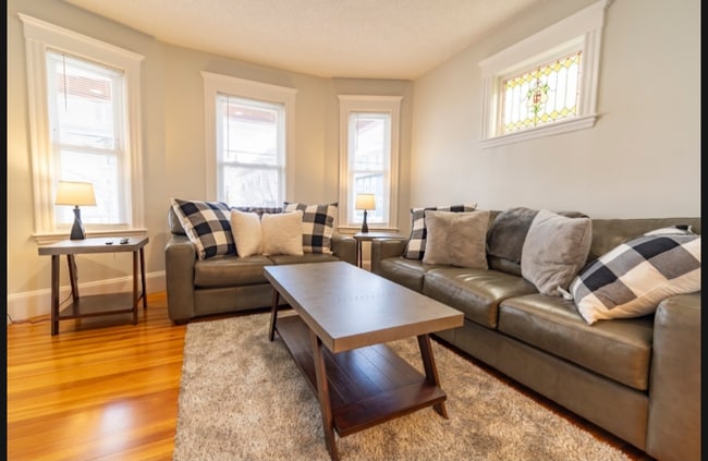 Building Photo - 22 Dearborn St