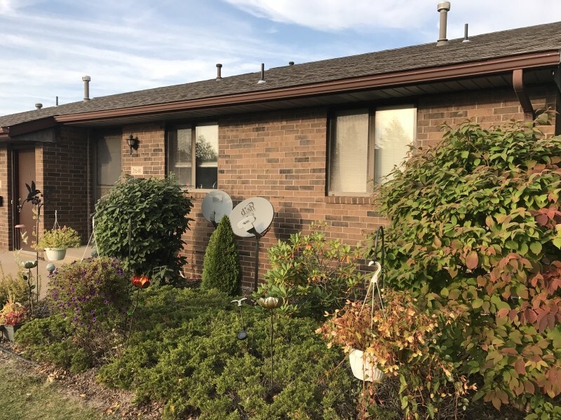 Primary Photo - 2726 Willowood Dr