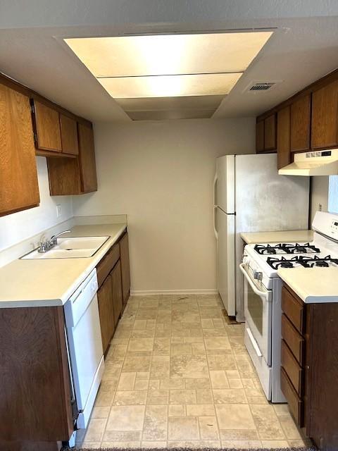 Foto del edificio - 2461 W Acacia Ave