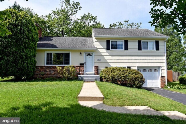 Foto del edificio - 6615 Ivy Hill Dr