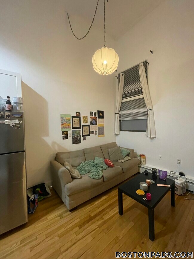 Foto del edificio - 168 Northampton St