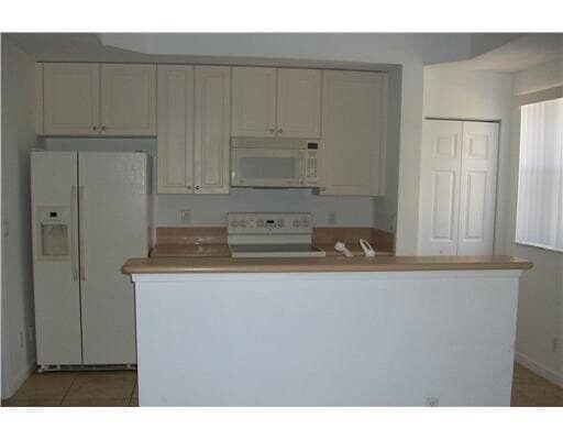 Building Photo - 2928 Hidden Hills Rd