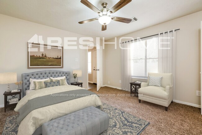 Building Photo - 13710 Sableglen Dr