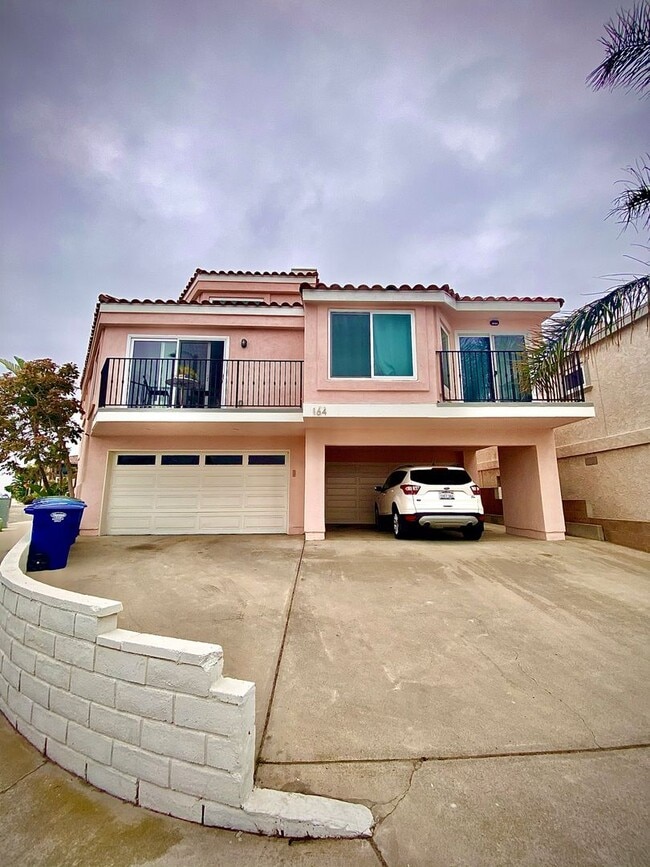 Building Photo - 164 Highland Dr