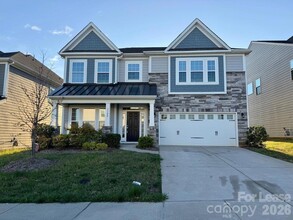 Building Photo - 1722 Spears Dr NW