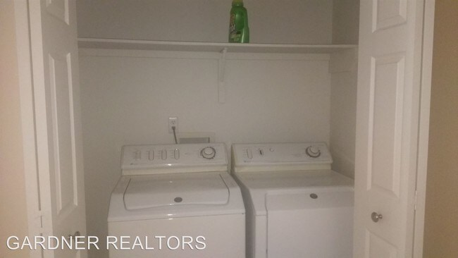 Foto del edificio - 412 E Beech St