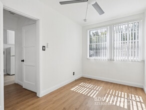 Building Photo - 4010 Los Feliz Blvd