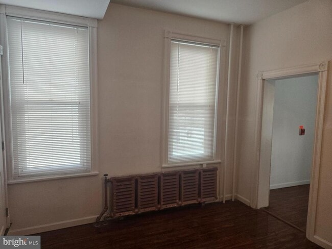 Building Photo - 4354 Manayunk Ave