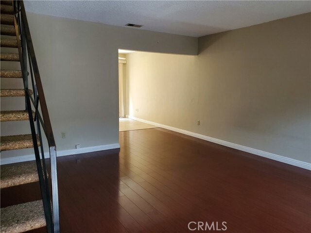 Foto del edificio - 2549 Hermosa Ave