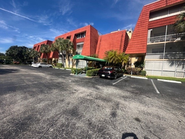 Building Photo - 22615 SW 66th Ave