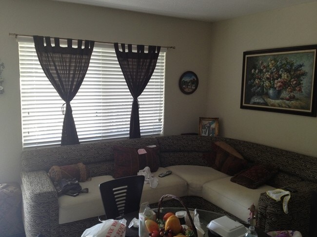  - 1901 NW 24th Ct