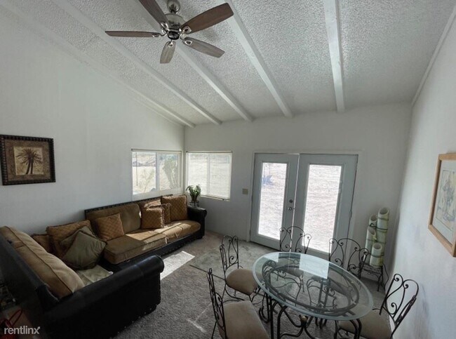 Building Photo - 1 br, 1 bath House - 20451 E Avenue R