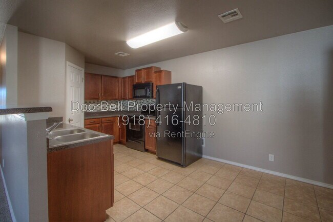 Foto del edificio - 5717 N 34th St